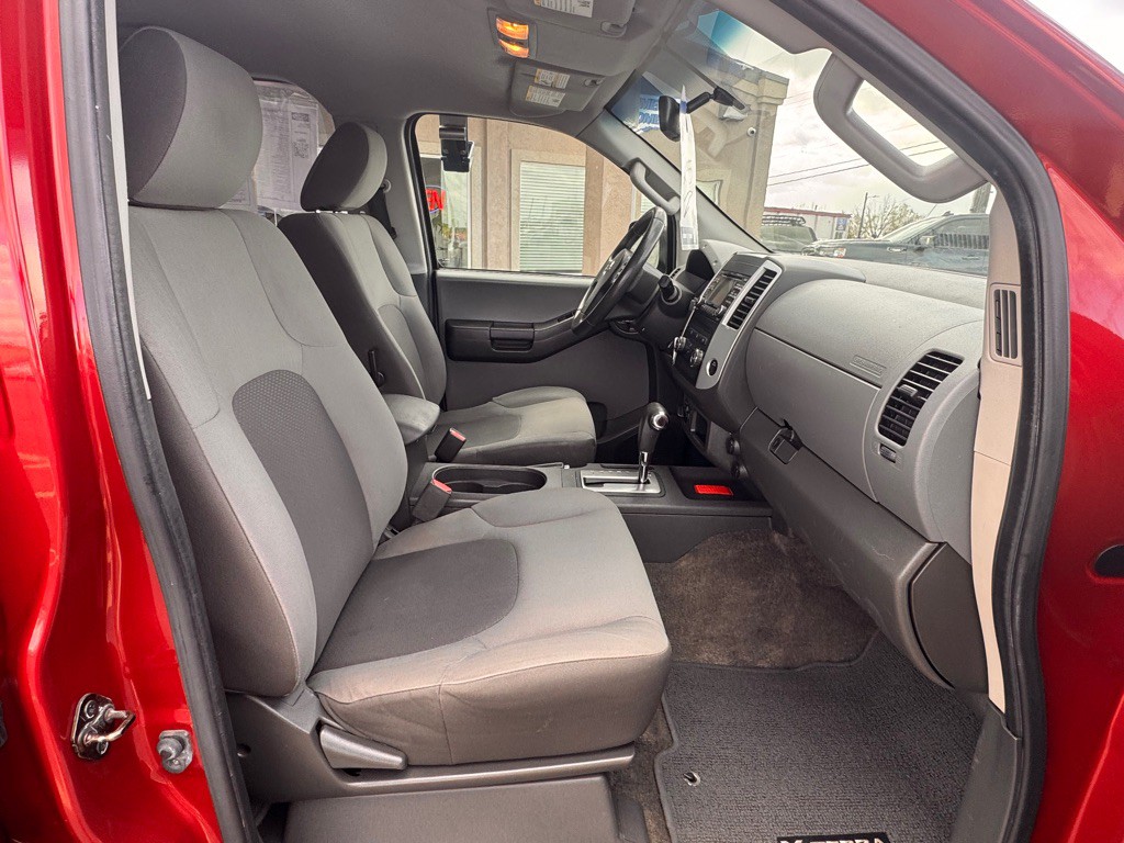 2013 Nissan Xterra Image 13