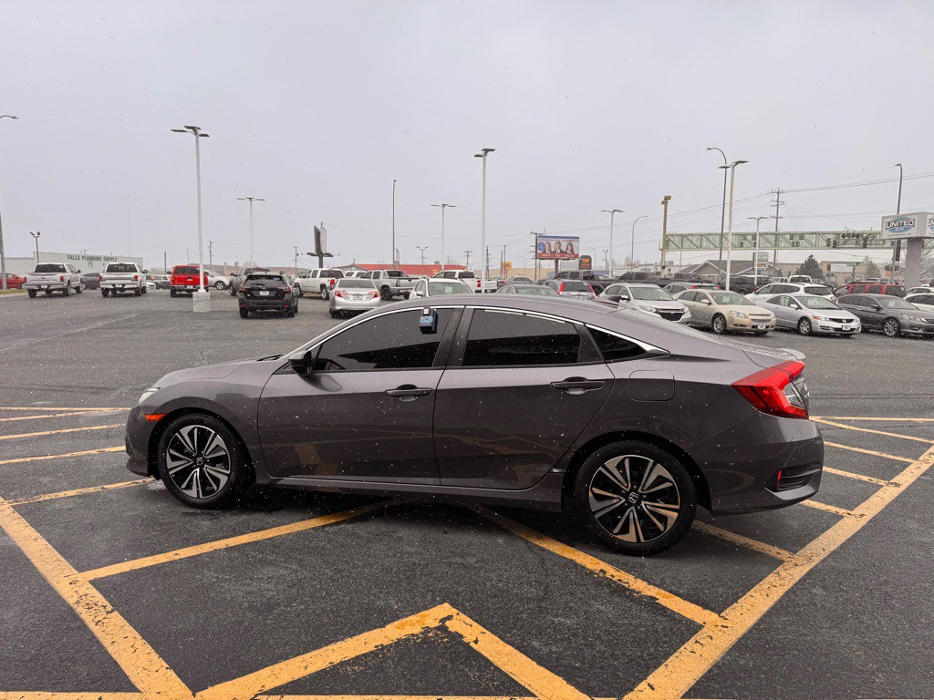 2017 Honda Civic Image 3