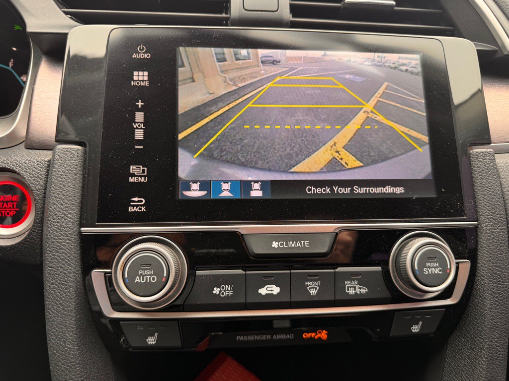 2017 Honda Civic Image 8