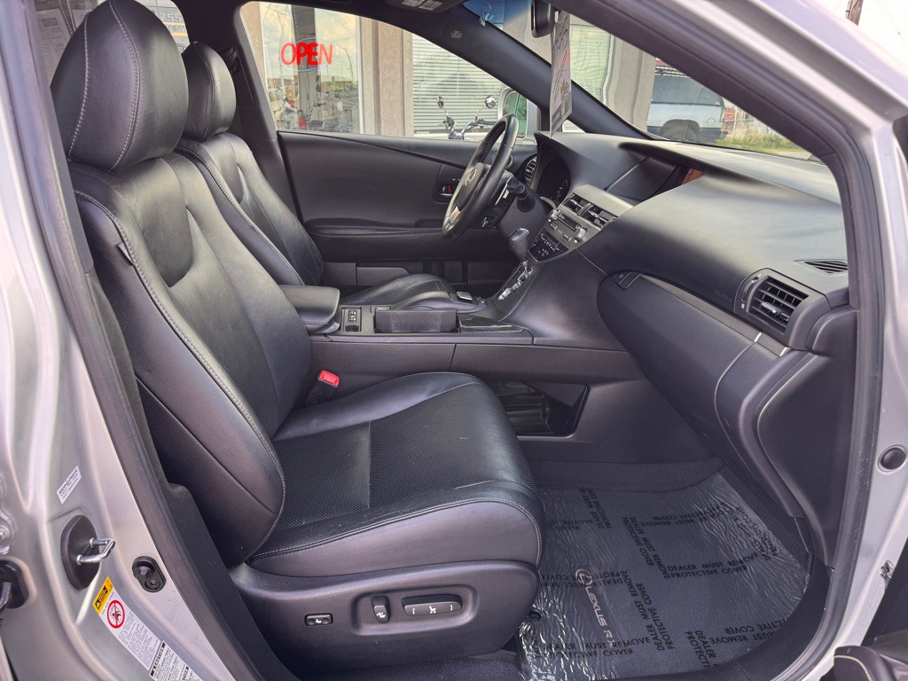 2013 Lexus RX Image 15