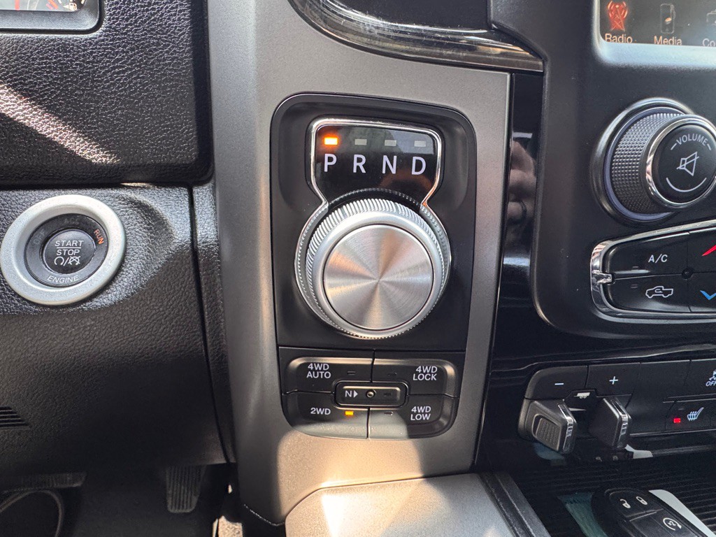 2014 RAM 1500 Image 16