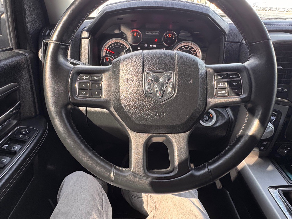 2014 RAM 1500 Image 17
