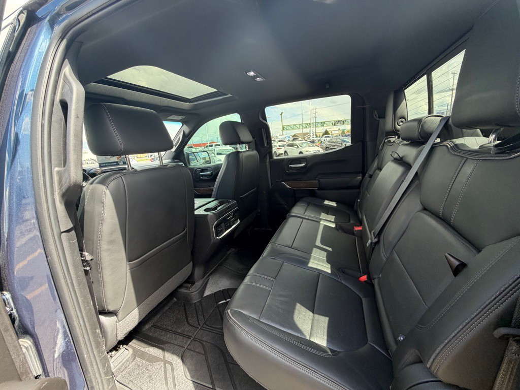 2019 Chevrolet Silverado 1500 Image 17