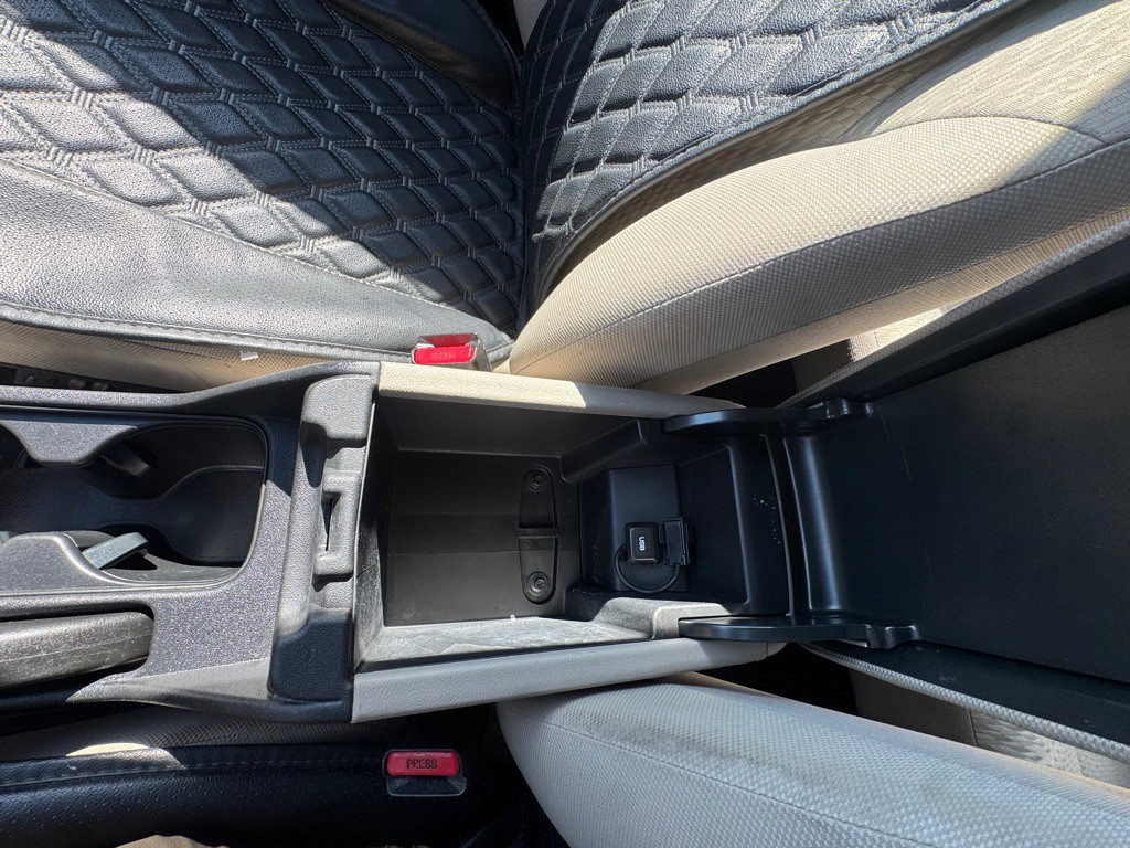 2015 Honda Civic Image 17