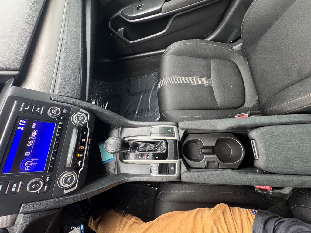 2017 Honda Civic Image 15