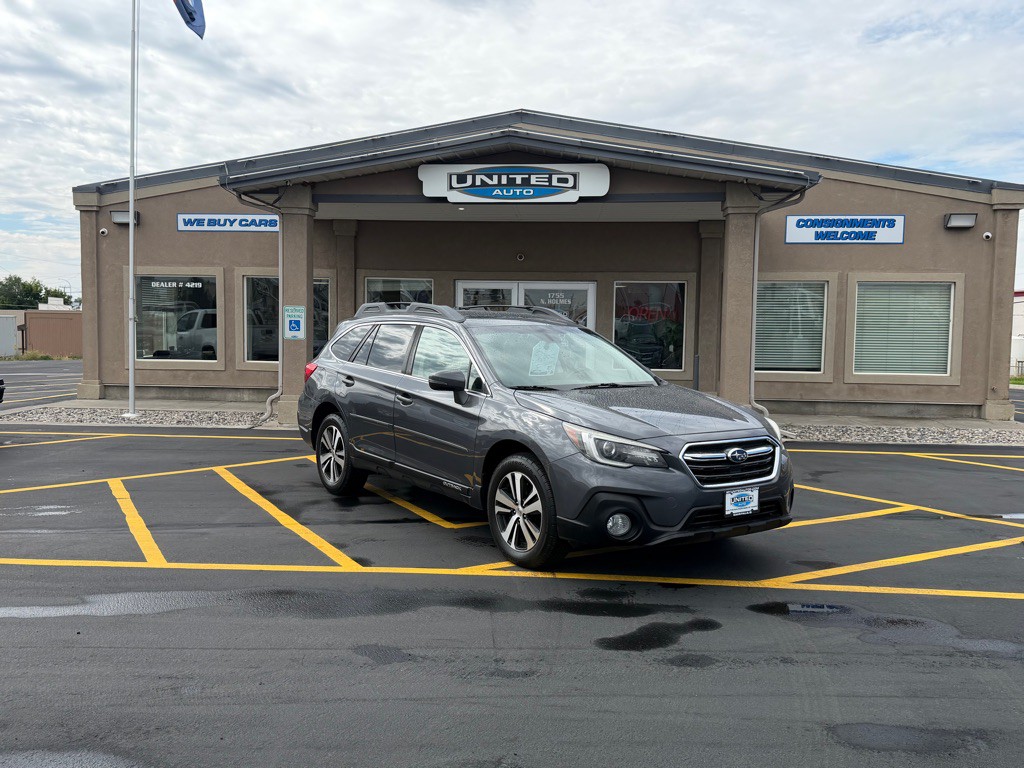 2019 Subaru Outback Image 2
