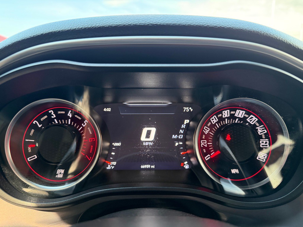 2019 Dodge Challenger Image 14