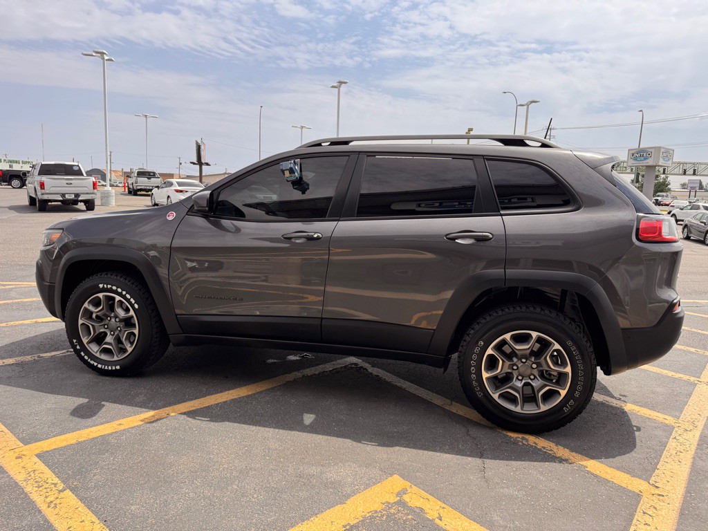 2021 Jeep Cherokee Image 4