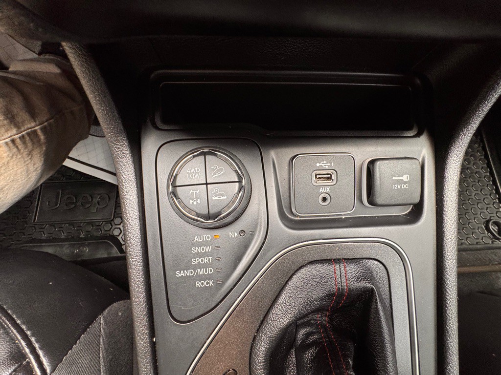 2021 Jeep Cherokee Image 17