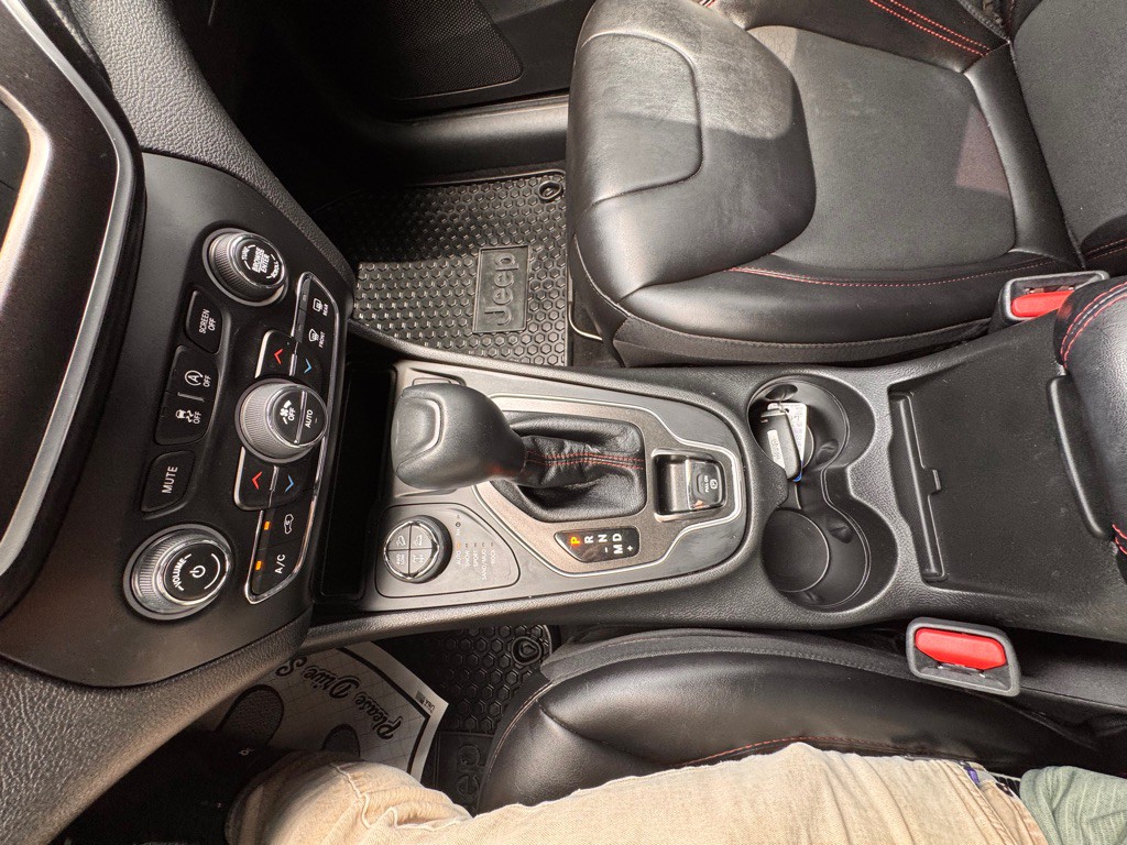 2021 Jeep Cherokee Image 18