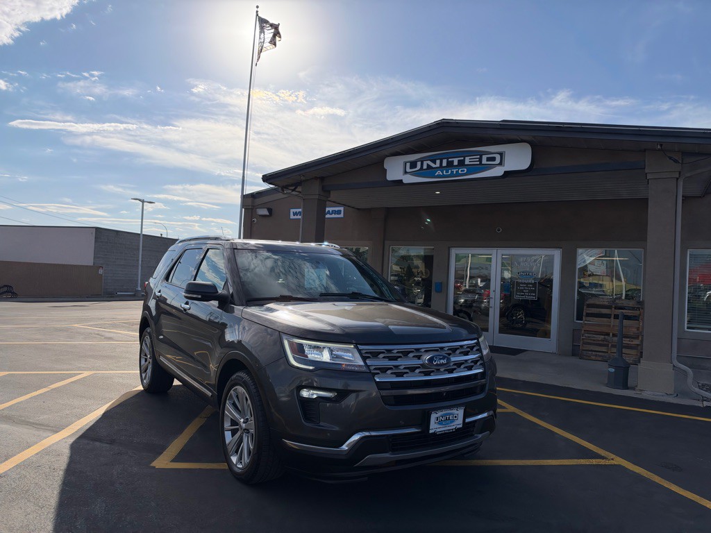 2019 Ford Explorer Image 2