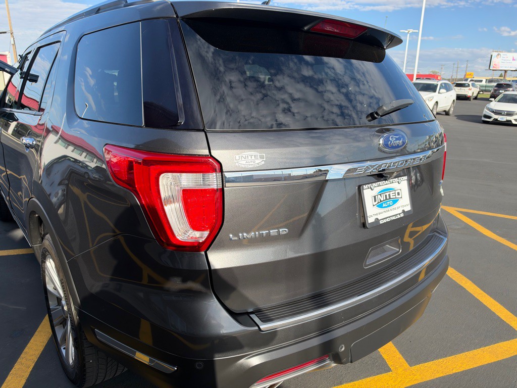2019 Ford Explorer Image 4