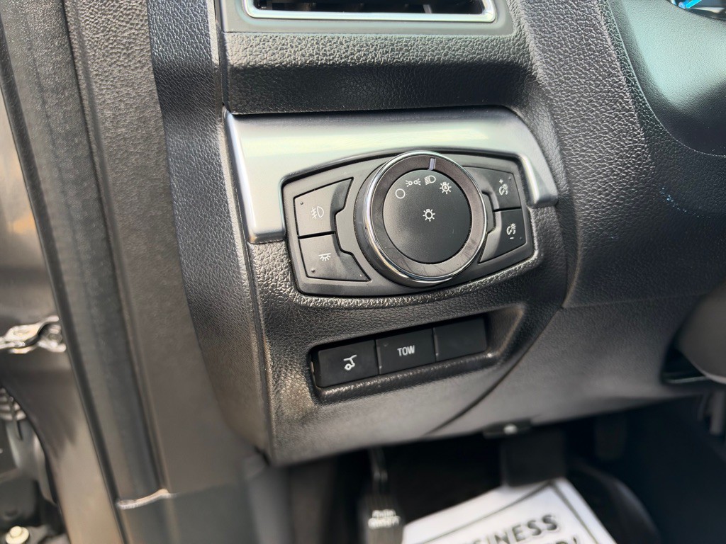 2019 Ford Explorer Image 11