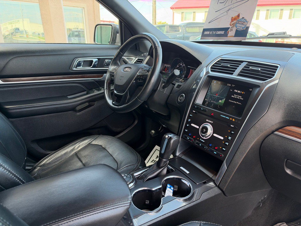 2019 Ford Explorer Image 21