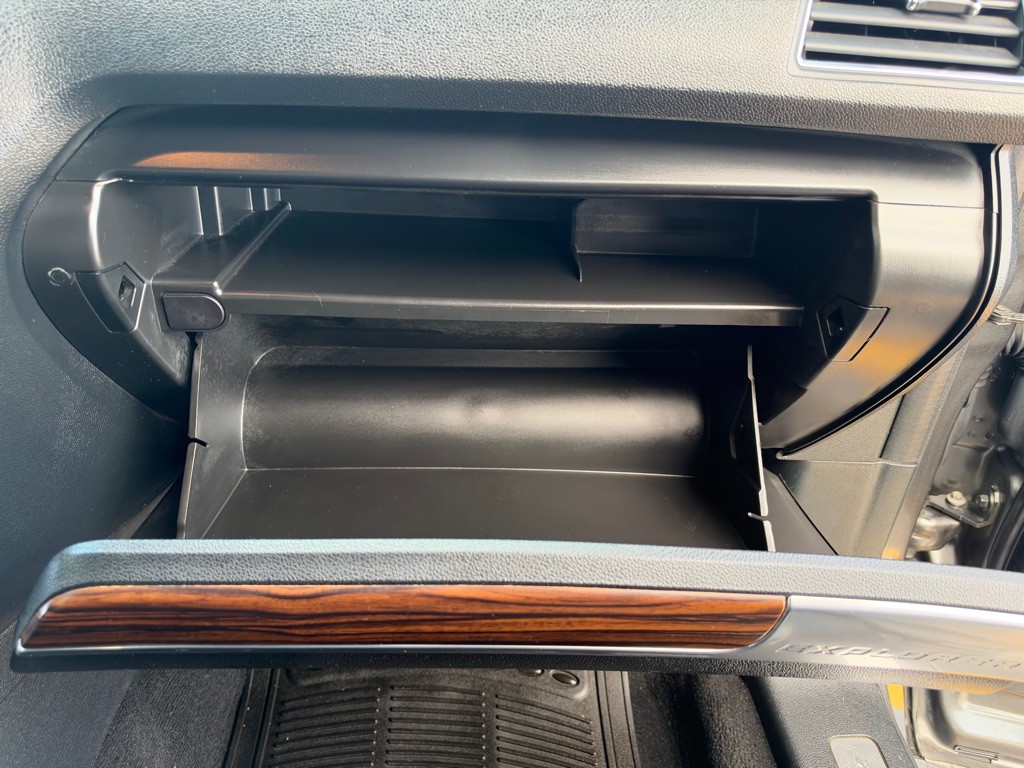 2019 Ford Explorer Image 22