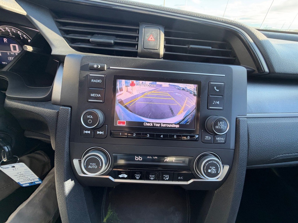2016 Honda Civic Image 10