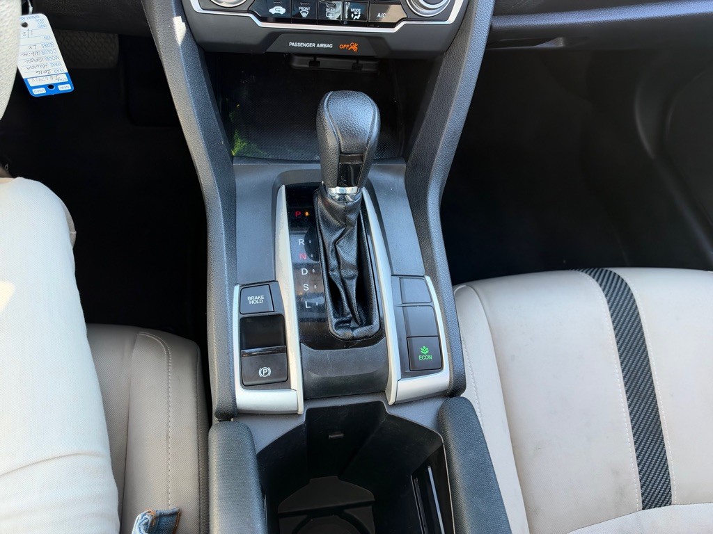 2016 Honda Civic Image 11