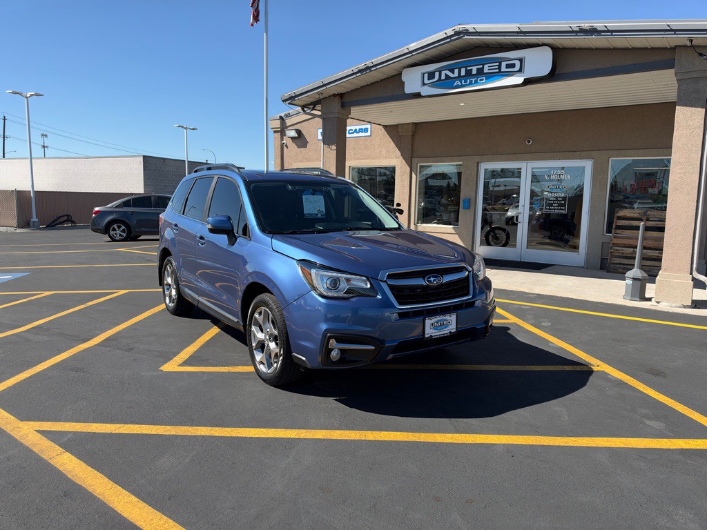 2017 Subaru Forester Image 2
