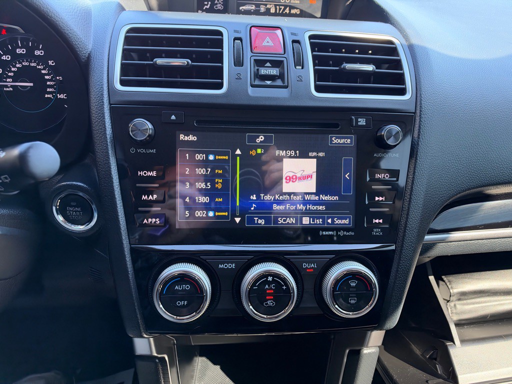 2017 Subaru Forester Image 14