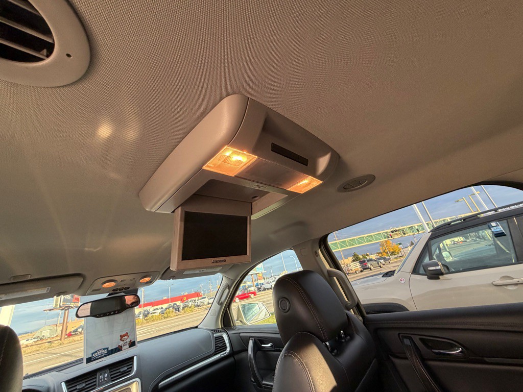 2017 GMC Acadia Image 18