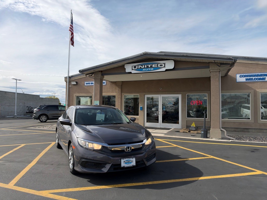 2017 Honda Civic Image 2