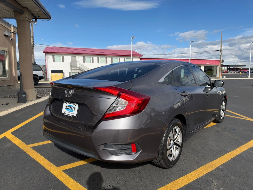 2017 Honda Civic Image 4