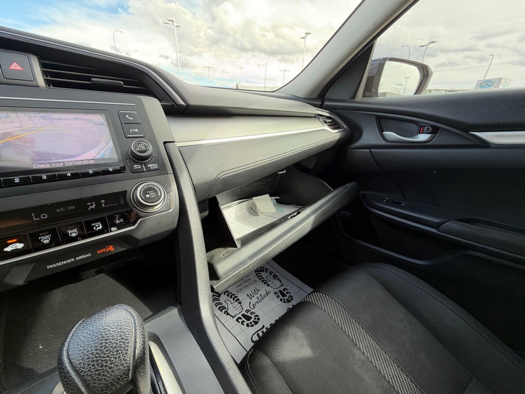 2017 Honda Civic Image 12