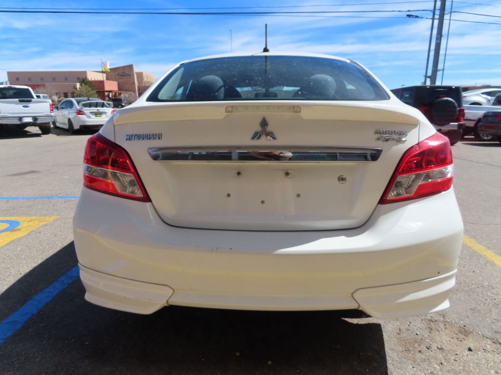 2017 Mitsubishi Mirage Image 5