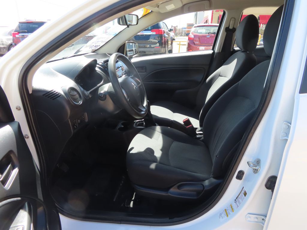 2017 Mitsubishi Mirage Image 8