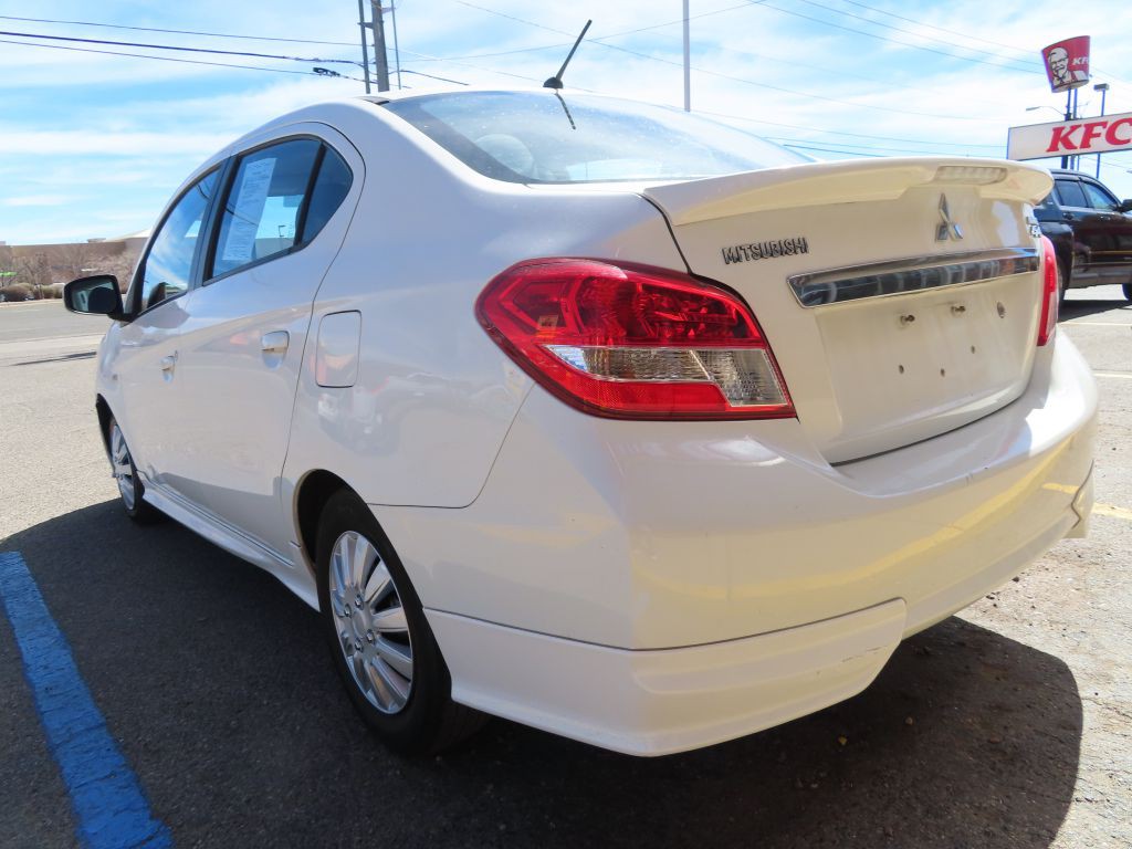 2017 Mitsubishi Mirage Image 16
