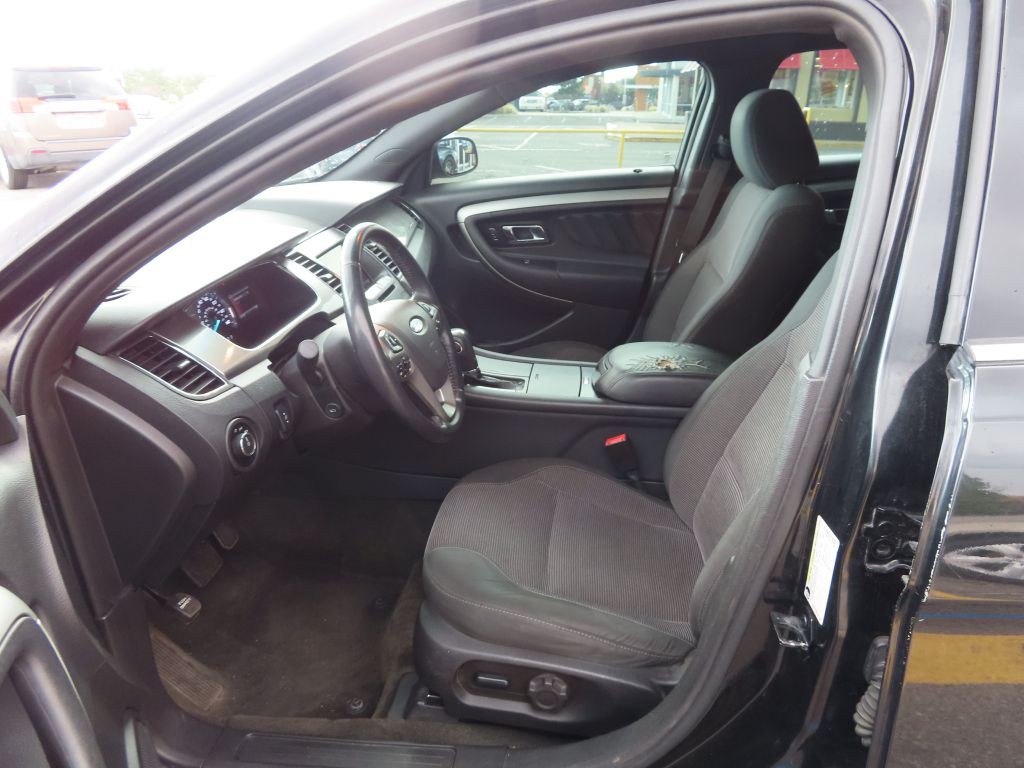 2014 Ford Taurus Image 6