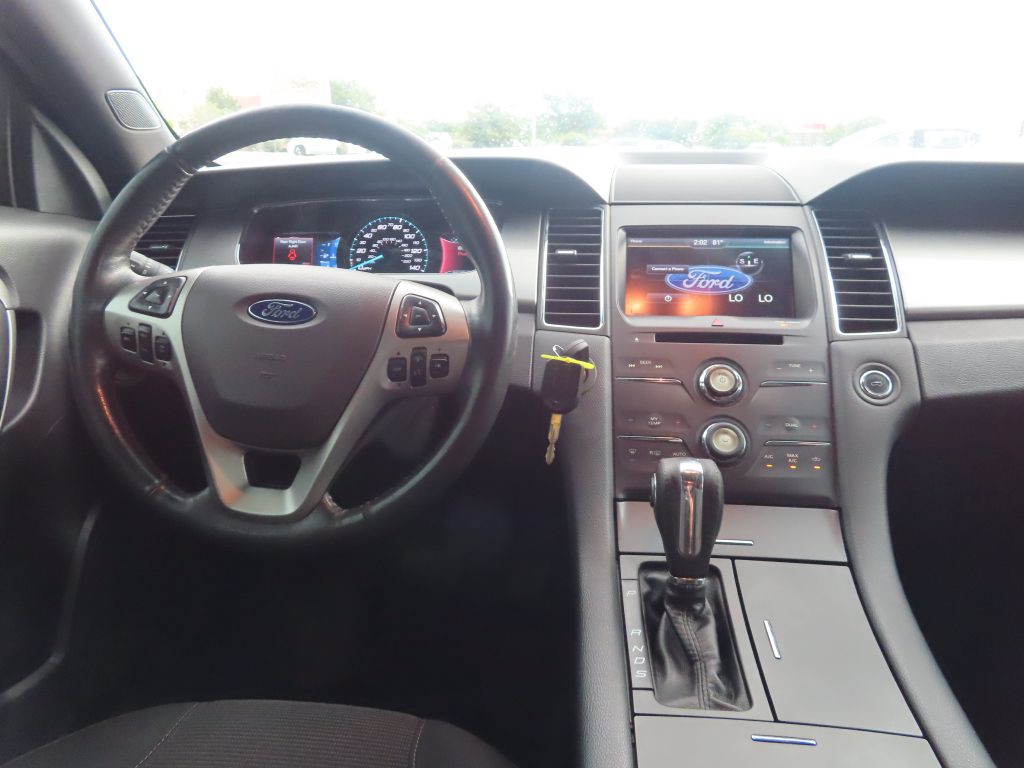 2014 Ford Taurus Image 7