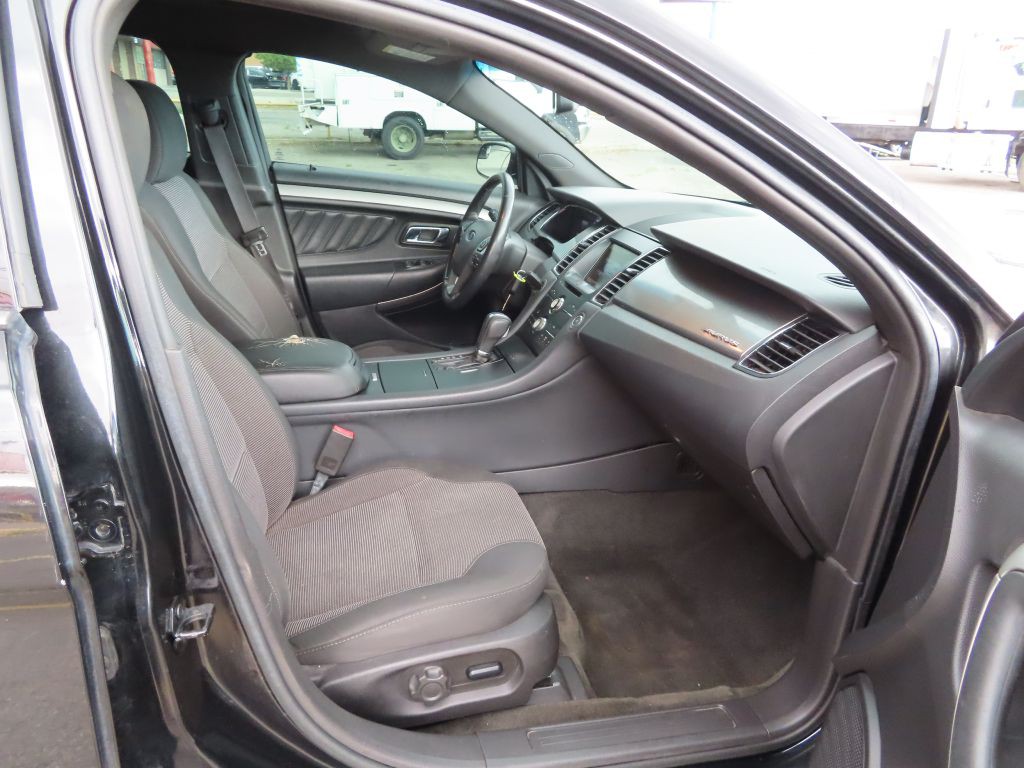 2014 Ford Taurus Image 9