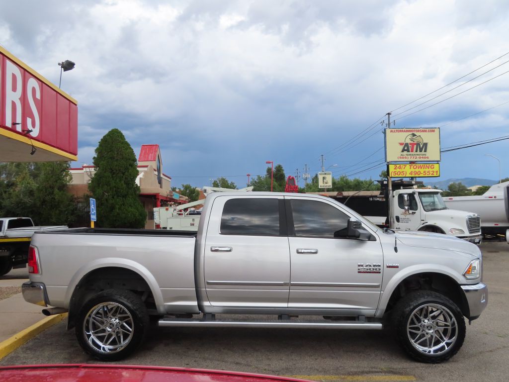 2015 RAM 2500 Image 3