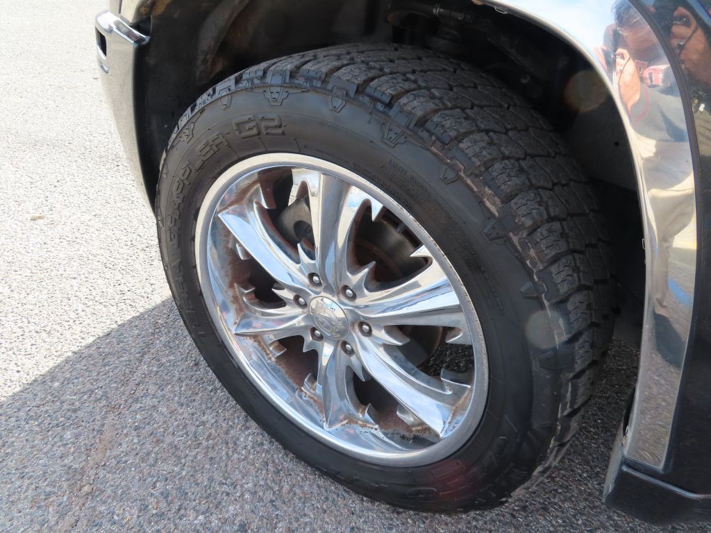 2006 GMC Envoy Image 17