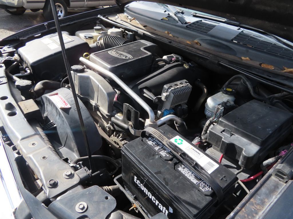 2006 GMC Envoy Image 19