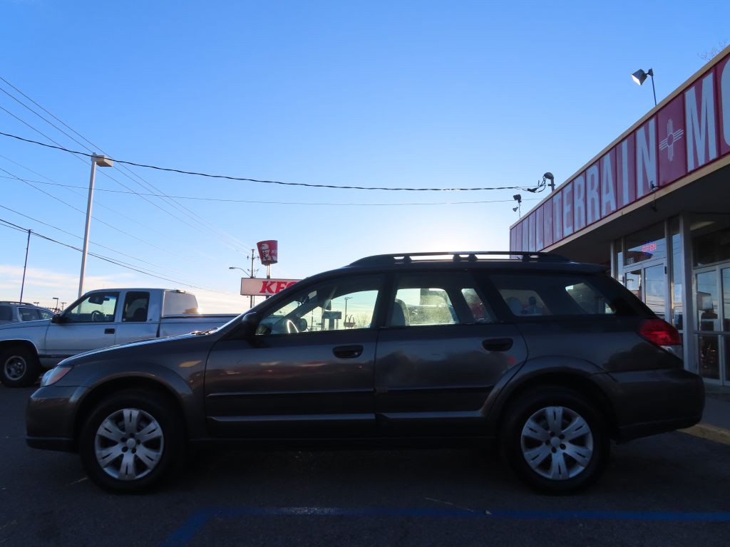 2009 Subaru Outback Image 2
