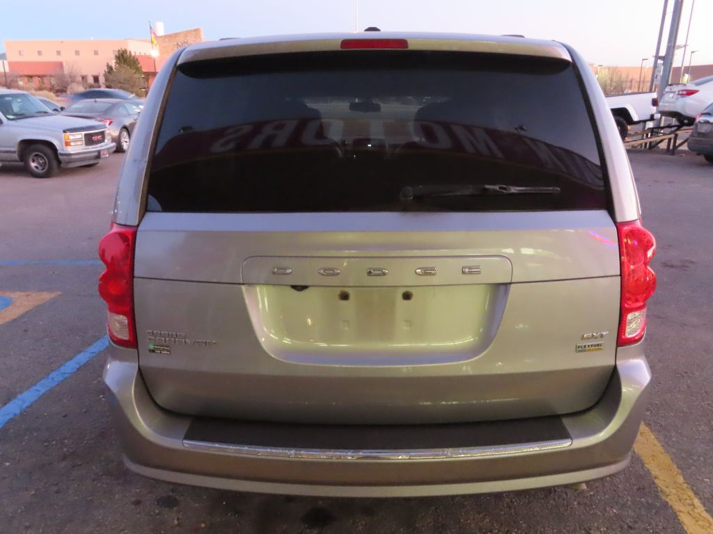 2017 Dodge Grand Caravan Image 5