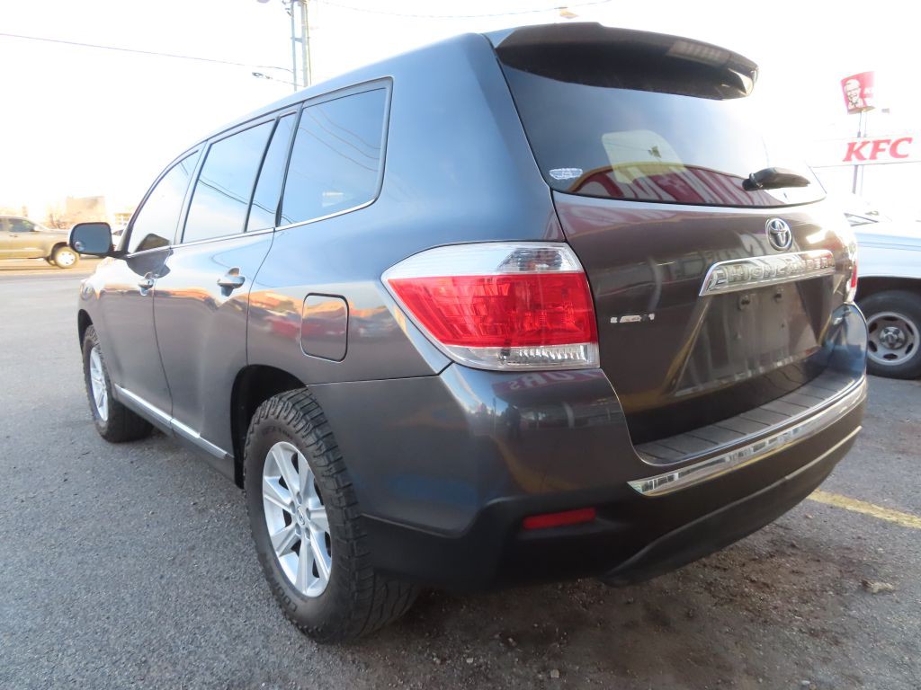 2013 Toyota Highlander Image 15