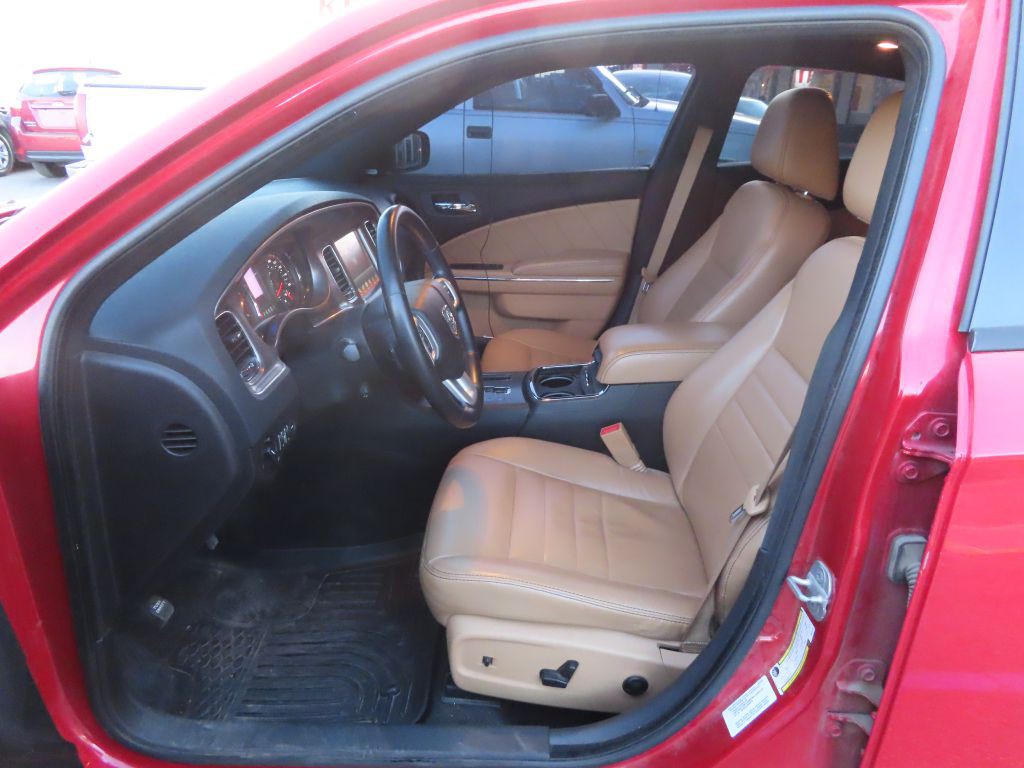 2011 Dodge Charger Image 6