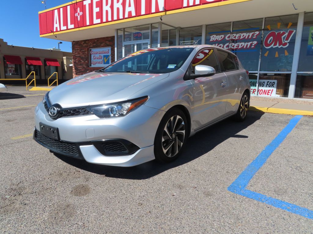 2016 Toyota Corolla Image 1