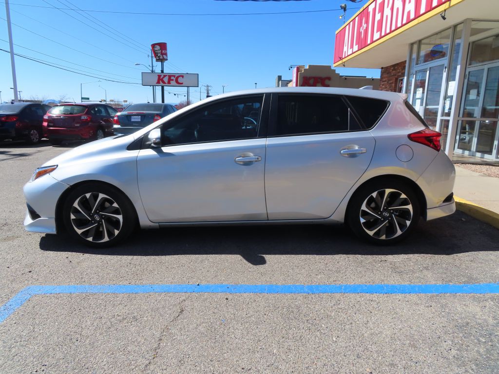 2016 Toyota Corolla Image 6