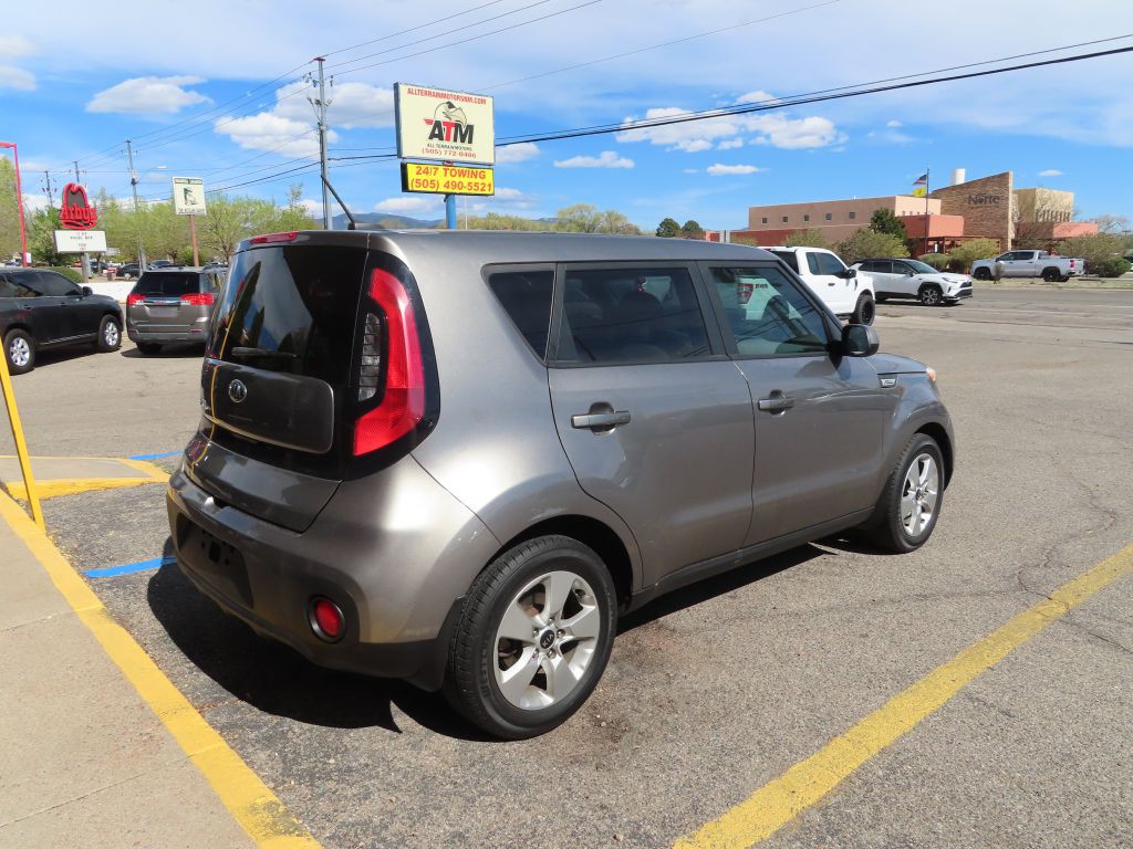 2017 Kia Soul Image 4