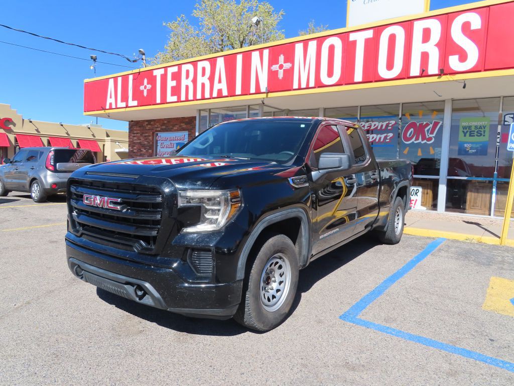 2019 GMC Sierra Image 1