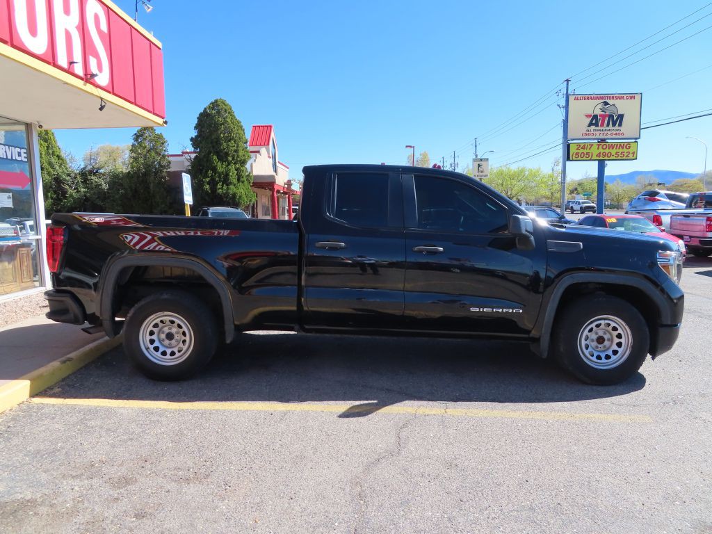 2019 GMC Sierra Image 3