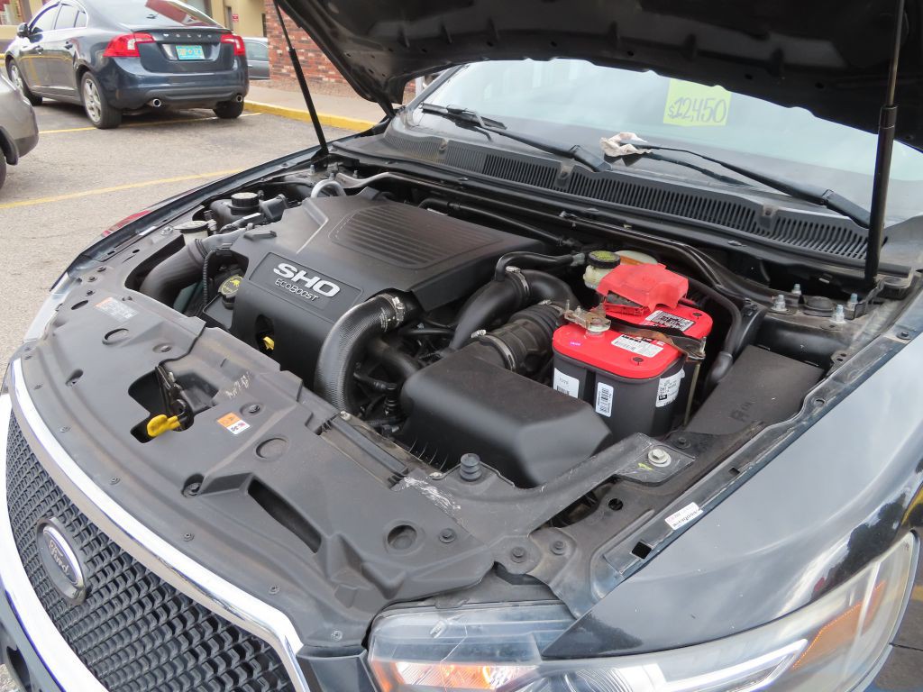 2015 Ford Taurus Image 10
