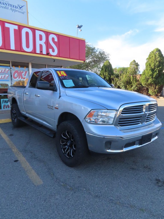 2014 RAM 1500 Image 3