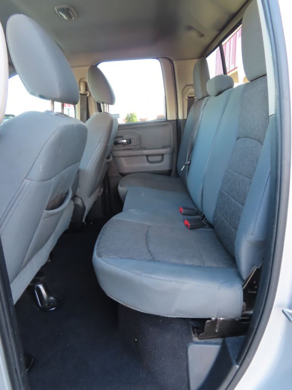 2014 RAM 1500 Image 11