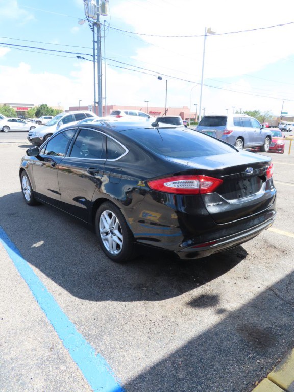 2016 Ford Fusion Image 6