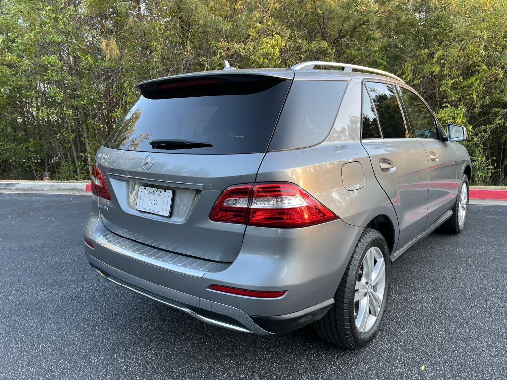 2015 Mercedes-Benz M-Class Image 9